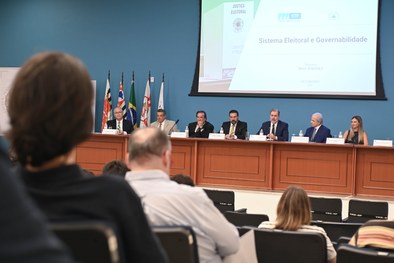 O presidente do TRE-SP, des. Silmar Fernandes, e o ministro do STF Dias Toffoli